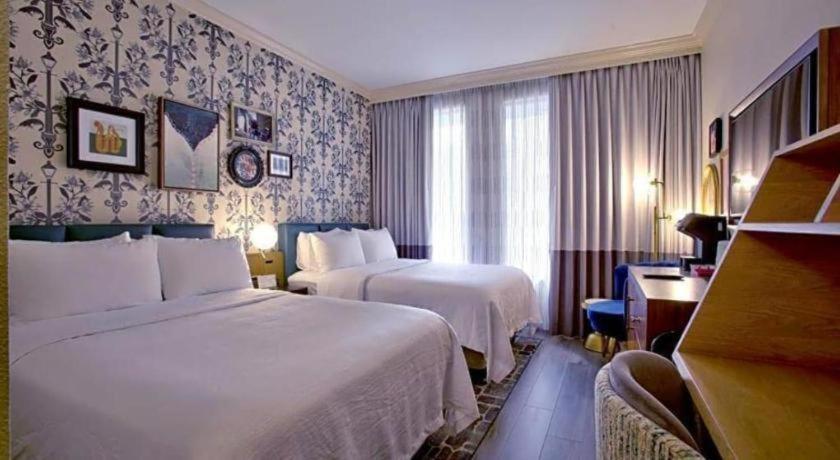 Royal St. Charles Hotel New Orleans  Kültér fotó